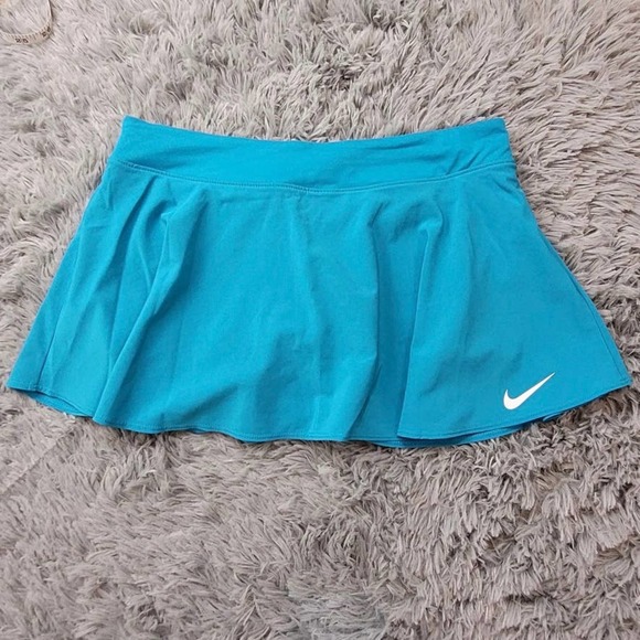 5/$20 Nike Blue Skort - Size Large